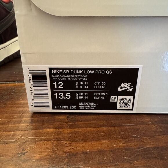 Nike SB Dunk Low Riot Skateshop Shoes main image 10